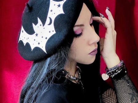 Vegan Beret - Starry Bat on Sale