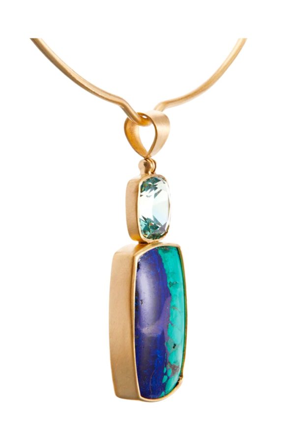 Daria de Koning Green Blue Pendant Seafoam beryl, azurite malachite, 18k yellow gold For Sale