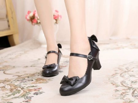 Simple Bow Heels on Sale