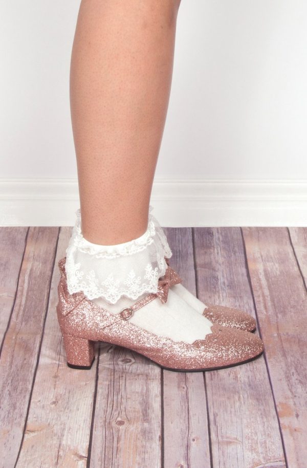 Instant Shipping! Ankle Socks with Lace in White Hot on Sale